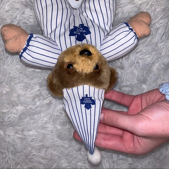 Vintage Toronto Maple Leafs baby teddy bear - Picture 6 of 10